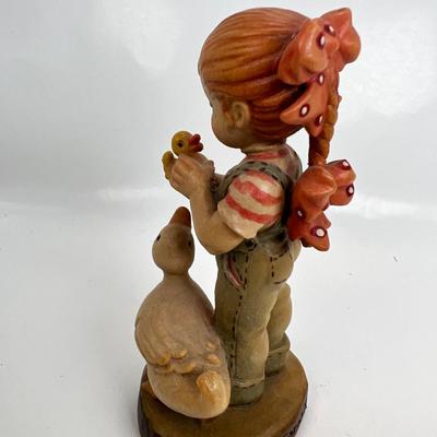 Anri Italian Wood Carving  Collectible figurine "Watchful Eye"
