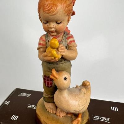 Anri Italian Wood Carving  Collectible figurine "Watchful Eye"