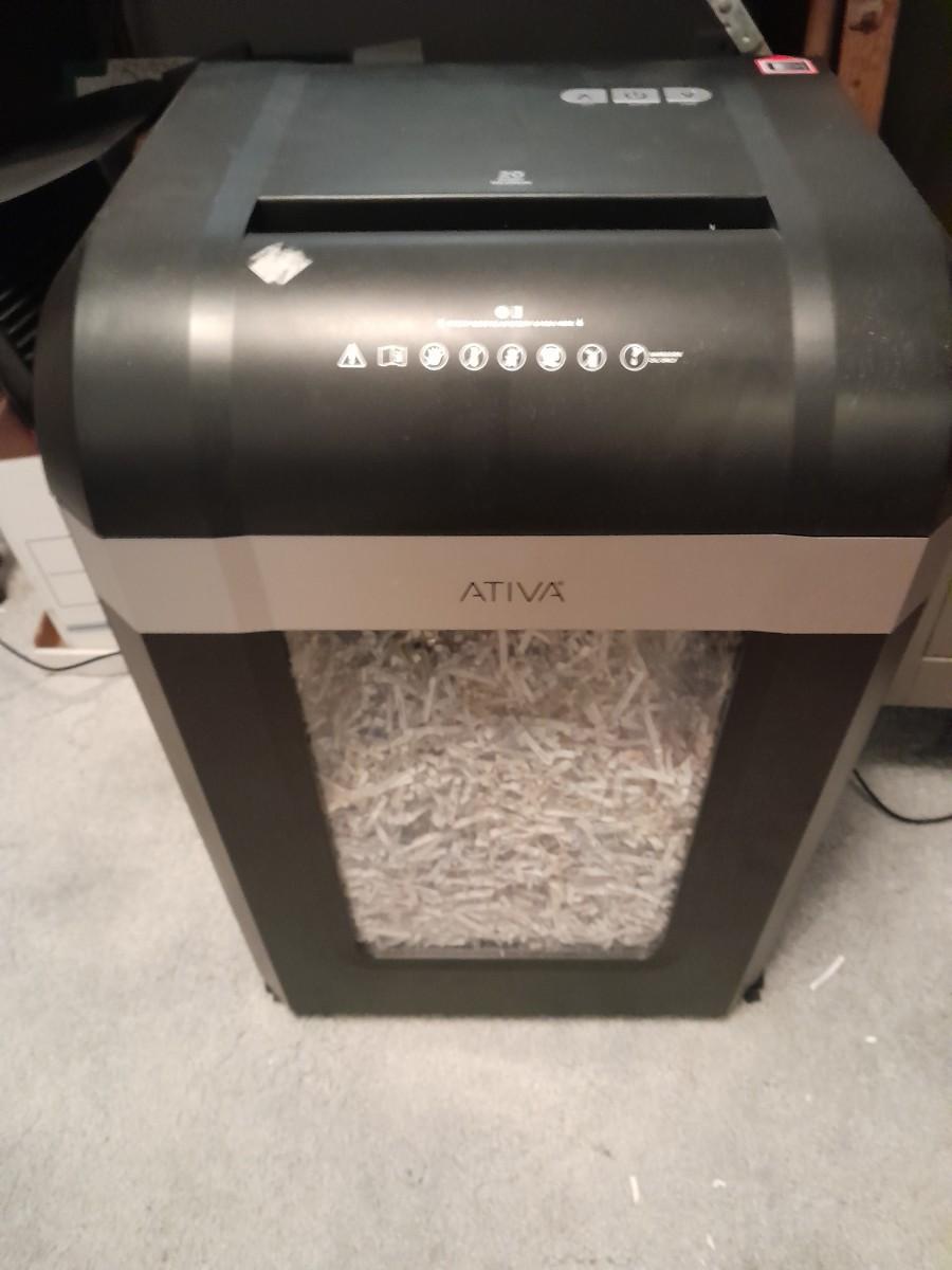LARGE SIZED ATIVA PAPER SHREDDER