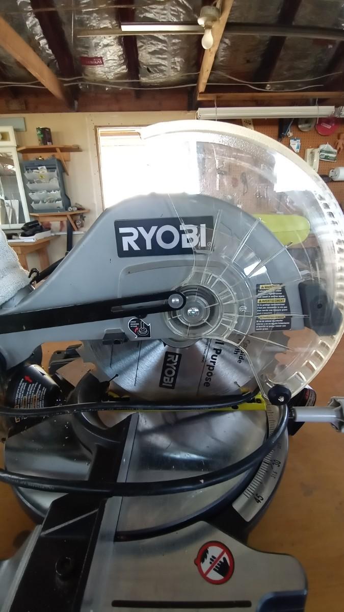RYOBI TABLE SAW