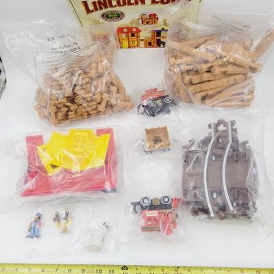 NEW LINCOLN LOGS REDWOOD JUNCTION SET