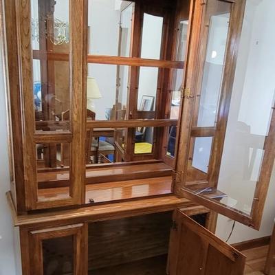 Beautiful China Hutch