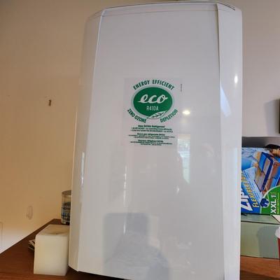 DeLonghi Air Conditioner Pac CN120E | EstateSales.org