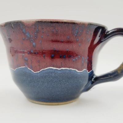 BEAUTIFUL SIGNED STONEWEAR MUG
