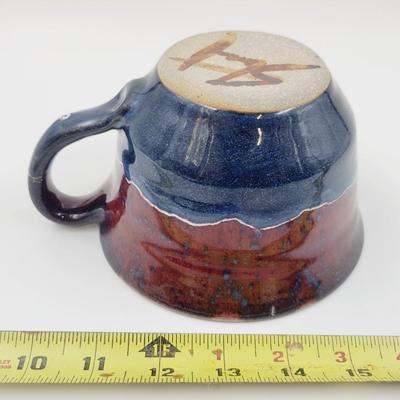 BEAUTIFUL SIGNED STONEWEAR MUG