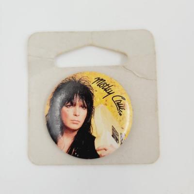 80s "BUTTON UP" MOTLEY CREW PIN