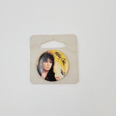 80s "BUTTON UP" MOTLEY CREW PIN