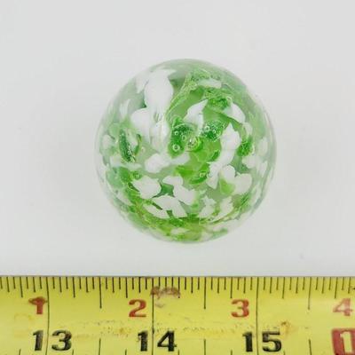 SMALL DESIGNED UNSIGNED GLASS EGG