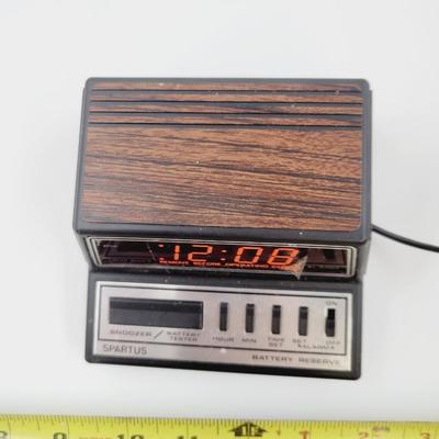 UNUSED SPARTUS DIGITAL ALARM CLOCK