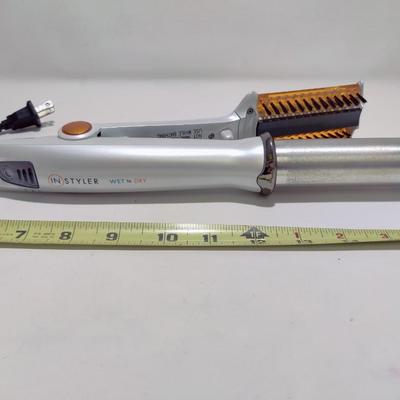 THE ROTATING IRON INSTYLER WET TO DRY
