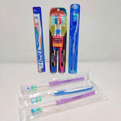 NEW TOOTHBRUSH LOT