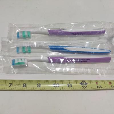 NEW TOOTHBRUSH LOT