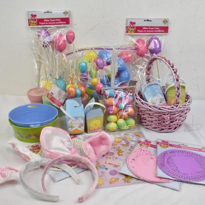 15 + Easter Decor and Goods, Basket, Decor, Eggs, Easter Trees