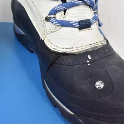 Colombia Women's Snow Boots, New Old Stock, Some Splitting Near Toe