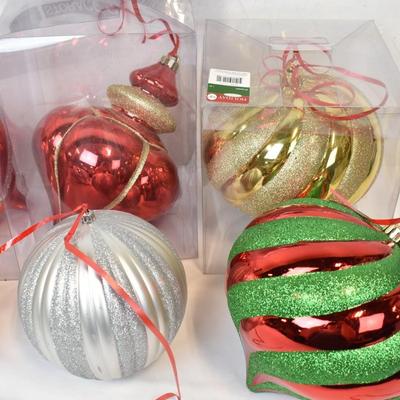 6 Oversized Ornaments, Large Christmas Decorations