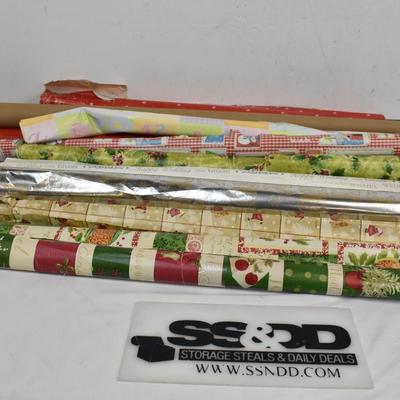 Large Lot of Various Wrapping Paper Tubes. Mostly Christmas. Various Conditions