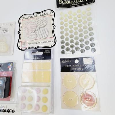 SCRAPBOOK BUNDLE - BUTTONS & SUCH