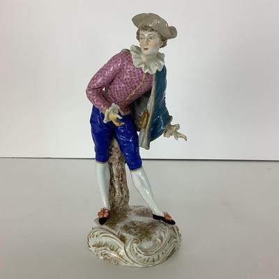 8036 Antique Porcelain CHELSEA Figurine