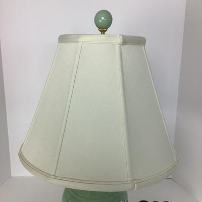 8040 Celadon Pottery Vase Decorative Lamp