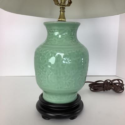 8040 Celadon Pottery Vase Decorative Lamp