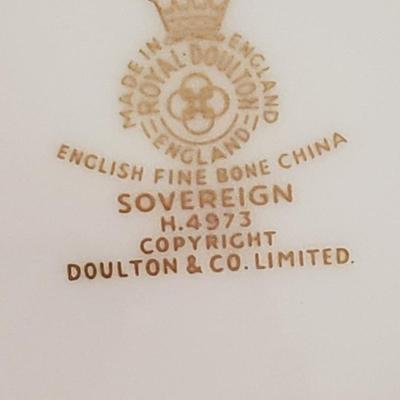 Royal Doulton Sovereign China Set Service For 12