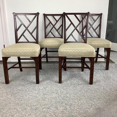 8046 Set of Four Mahogany Chinese Chippendale Dining Room Chairs