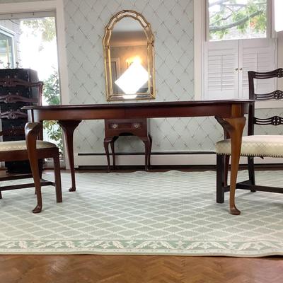 8047 Vintage Mahogany Dining Room Table and Two Chairs