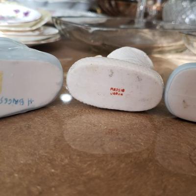 3 porcelain miniature baby shoes