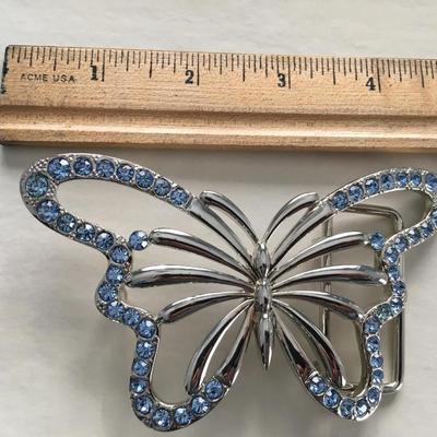 Butterfly belt buckle