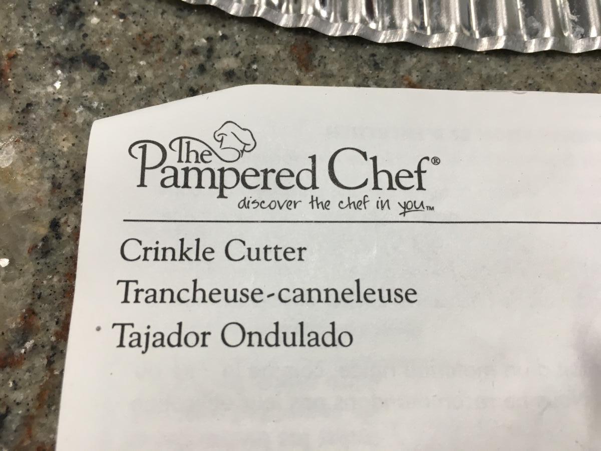 Pampered Chef Crinkle cutter
