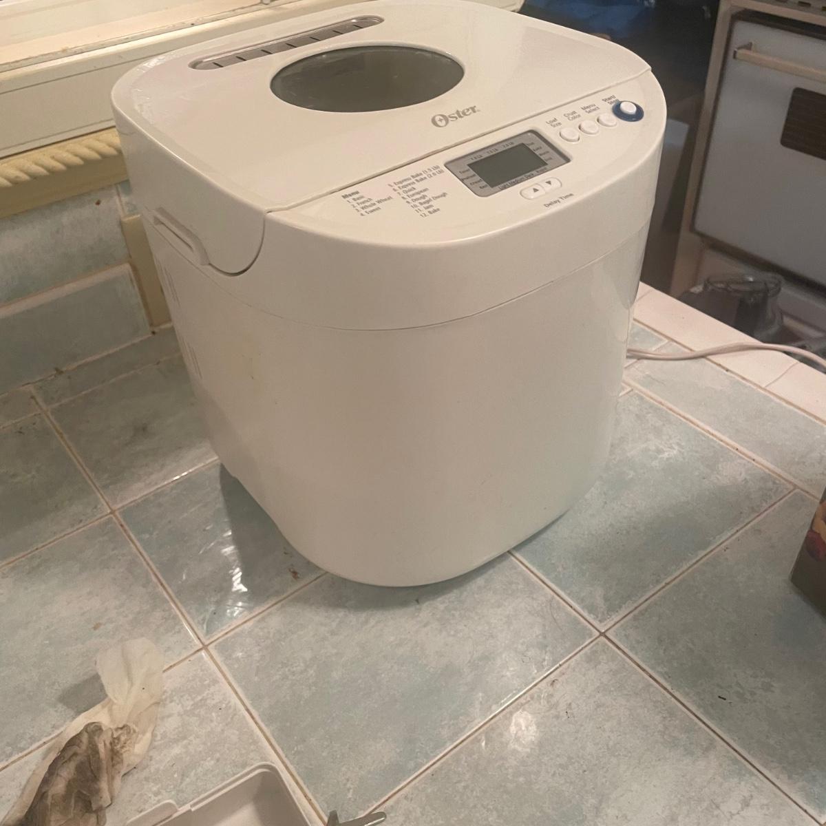 Oster Bread Maker, West Bend Yogurt Maker, & More (KRG)