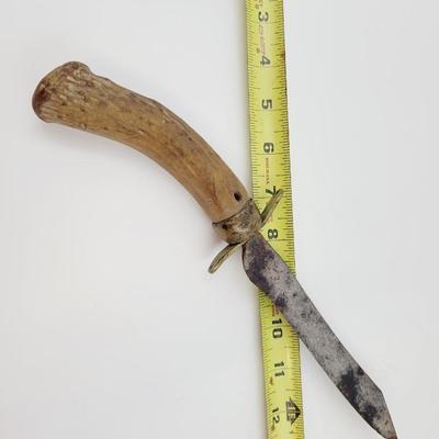 ANTIQUE ANTLER HUNTING KNIFE