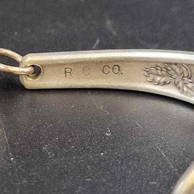 R C COMANY SILVER SPOON HAND CRAFTED BRACELET W/ MAGNET CLOSURE