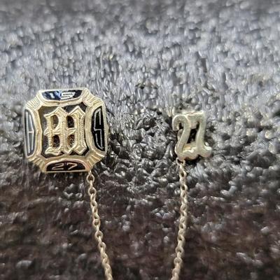 1927 -  10K CLASS PIN