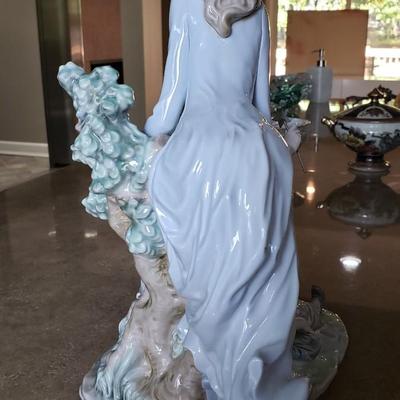 Lladro fairy godmother with two children
