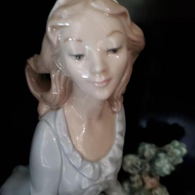 Lladro fairy godmother with two children