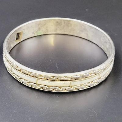 MOTHER OF PEARL & SILVER - MADE IN INDIA BRACELET