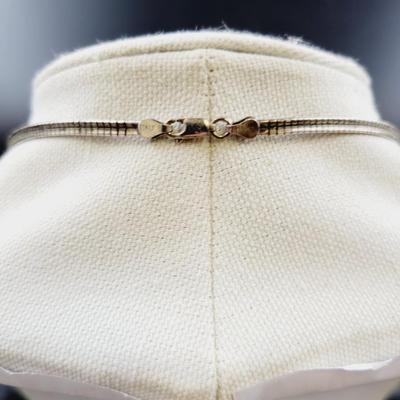 BEAUTIFUL THICK SILVER NECKLACE & PENDANT