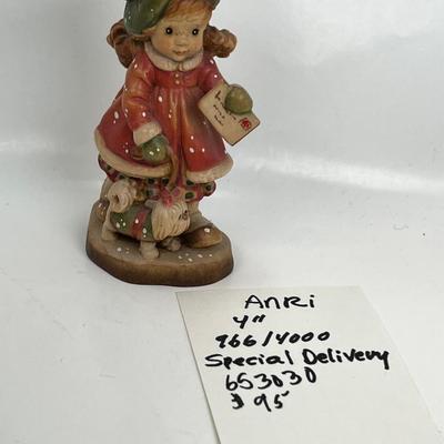 Anri Italian Wood Carving  "Special Delivery"