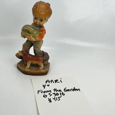 Anri Italian Wood Carving "From the Garden"