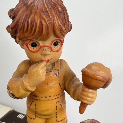 Anri Italian Wood carving "Sweet Treat"