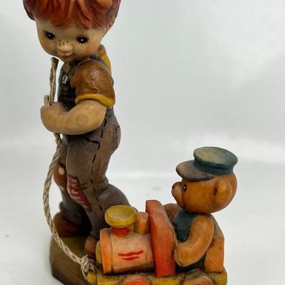 Anri Italian Wood Carving  Collectible figurine "All Aboard"