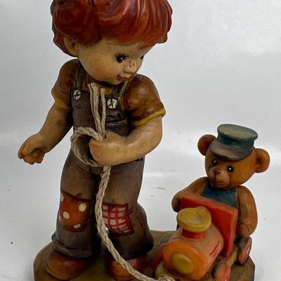 Anri Italian Wood Carving  Collectible figurine "All Aboard"
