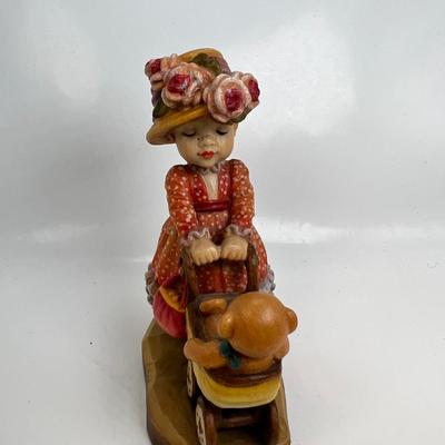 Anri Italian Wood Carving  Collectible figurine "Little Nancy"