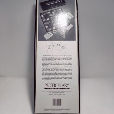 PICTIONARY FIRST EDITION BOARDGAME
