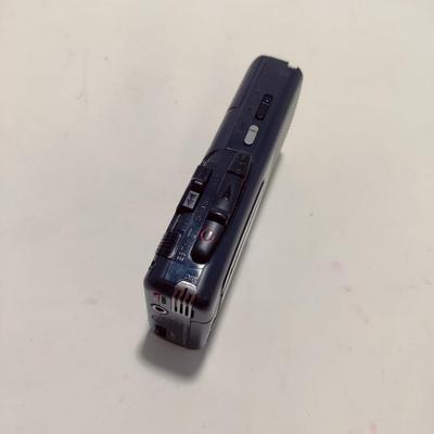 SONY VOR CASSETTE VOICE RECORDER W/ BAG AND MC60 CASSETTES