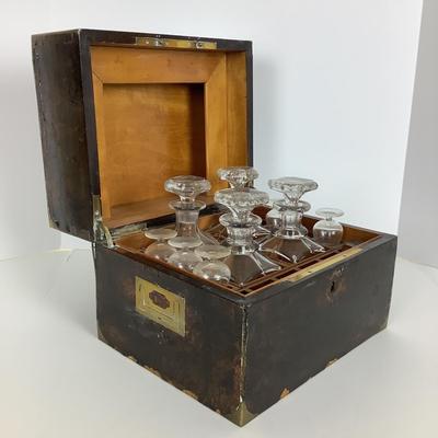 8058 Antique Wooden Liquor Decanter Set with Brass Trim and Handles