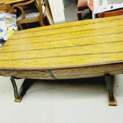 BEAUTIFUL 4 PIECE BARREL LIVING ROOM SET - SEE PICS