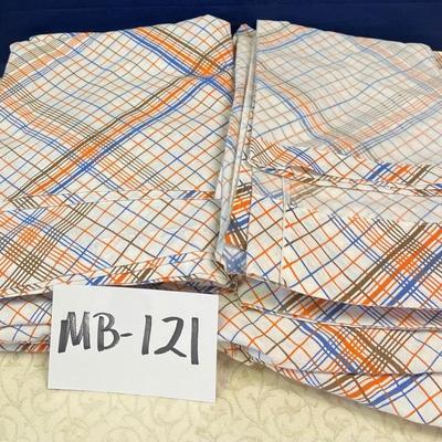 2 sets of Twin Sheets