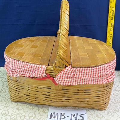 Nice Ol Picnic Basket